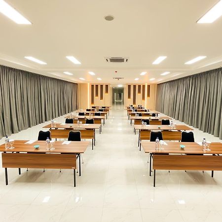 Horison Resort Antawirya Jepara Eksteriør billede